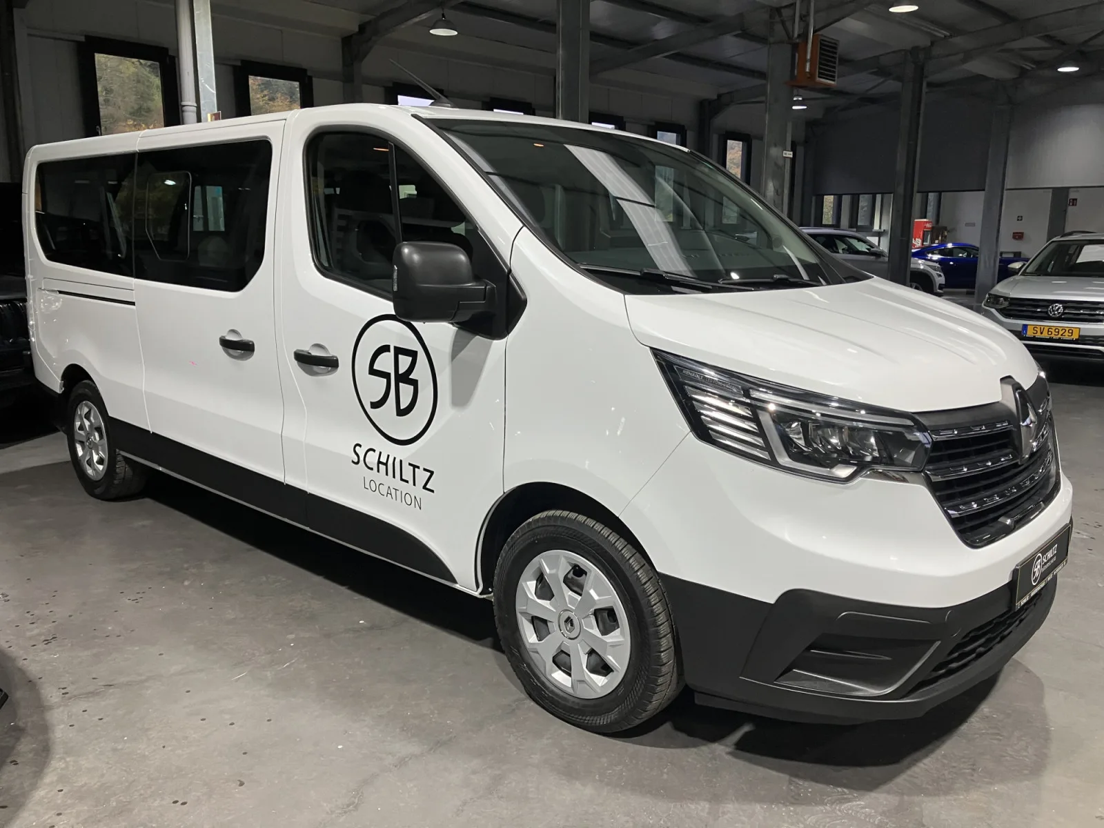 Renault Trafic 2.0 dCi Passenger L2H1 9 Seats - Photo 1