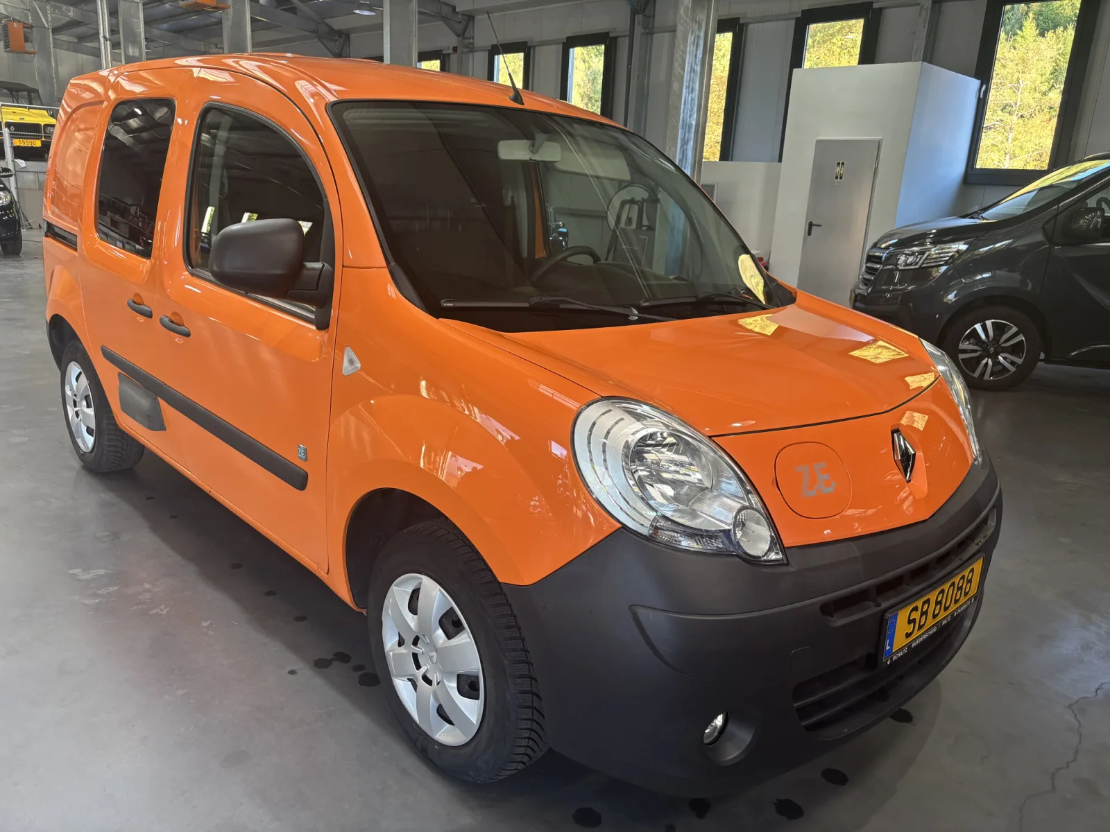 Renault Kangoo Z.E. 22kWh - Photo 1