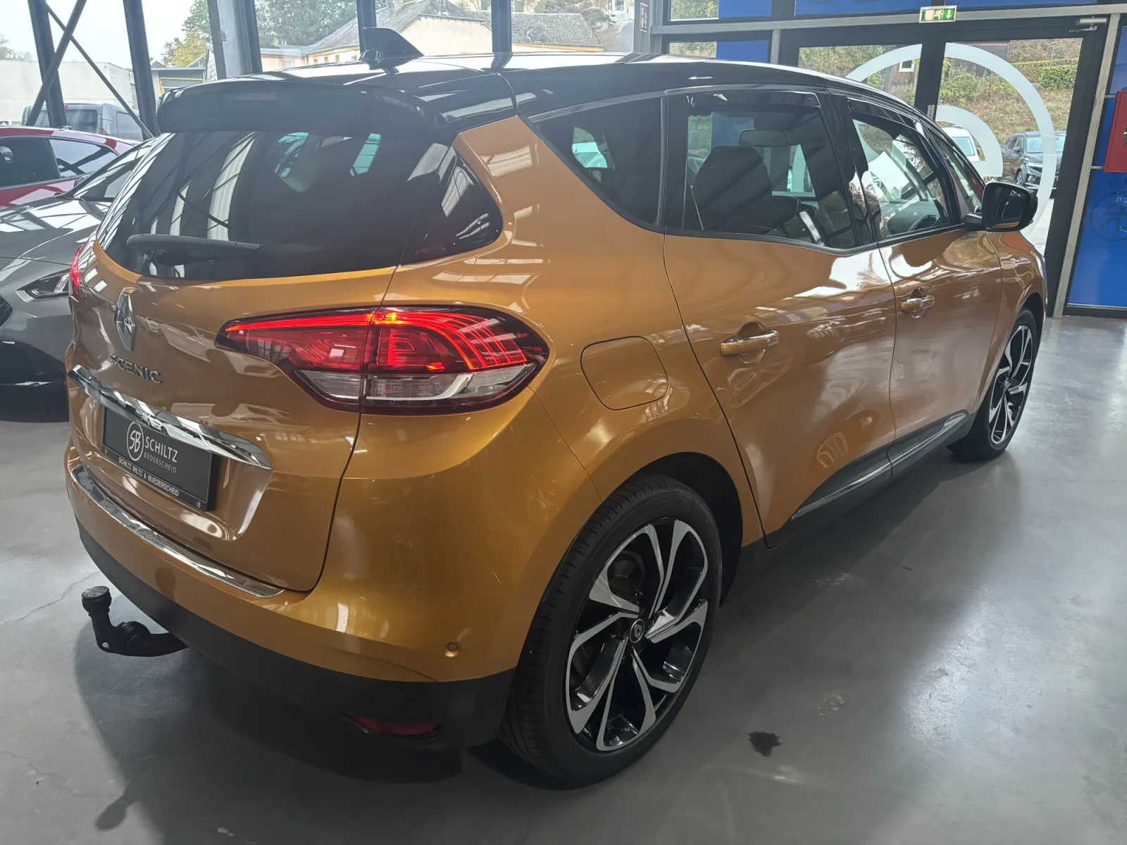 Renault Scenic 1.7 dCi INTENS - Photo 1