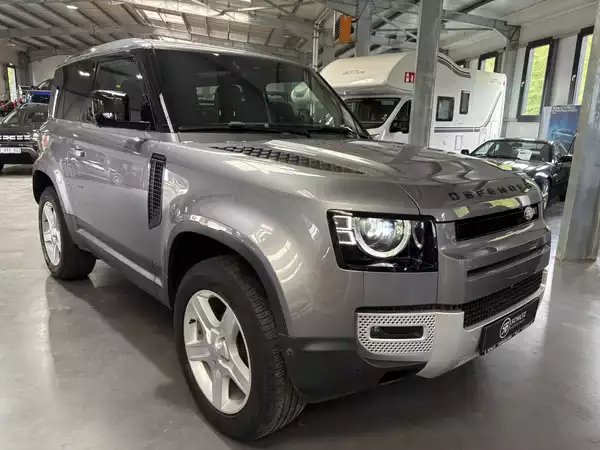 Land Rover Defender 3.0D 90 AWD 200HP auto - Photo 1