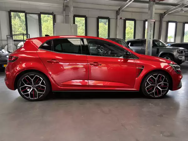 Renault Megane RS 1.8 TCe 300 - Photo 2