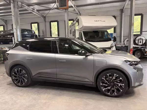 Renault Scenic E-Tech 220HP Esprit Alpine Long Range - Photo 2
