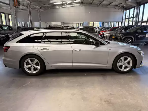 Audi A6 Avant 40TDi S-line 204HP - Photo 2