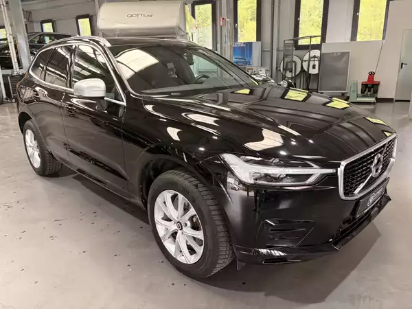 Volvo XC60 2.0 R-Design AWD 250HP - Photo 1