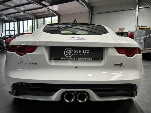 Jaguar F-Type 3.0L SC V6 AWD S - Photo 3