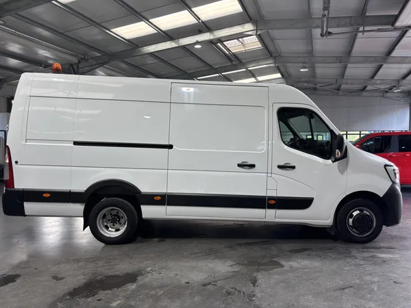 Renault Master 2.3 dCi L3H2 - Photo 2