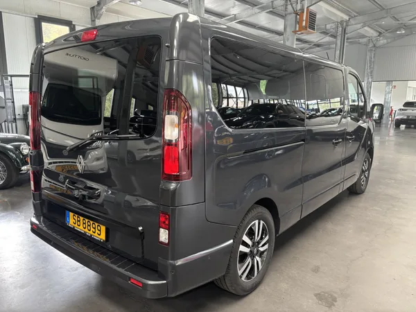 Renault Trafic 2.0 dCi 170 SpaceClasse 8pl auto - Photo 2