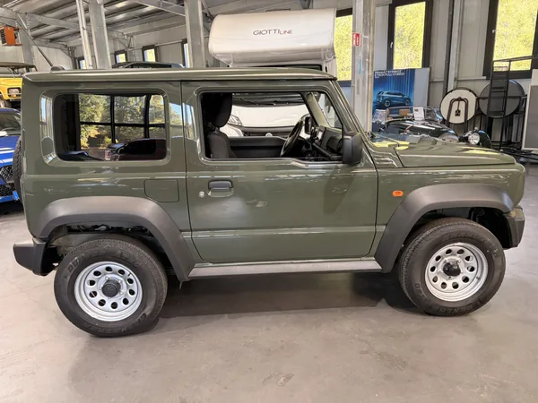 Suzuki Jimny 1.5 Allgrip 102HP - Photo 2