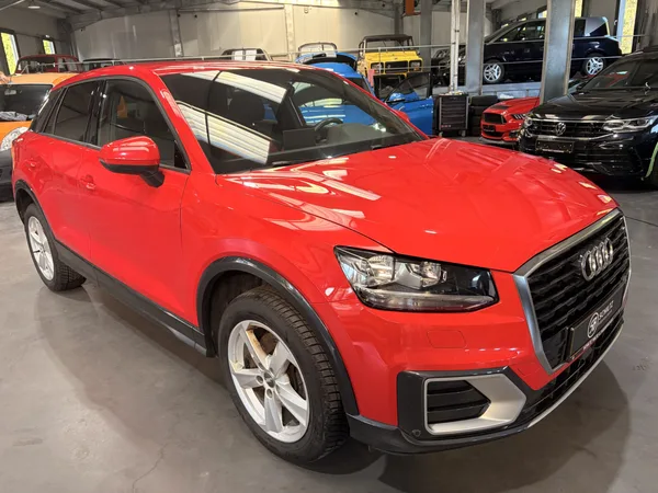 Audi Q2 1.6 Diesel 116HP - Photo 1