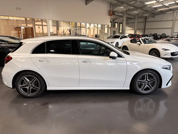 Mercedes-Benz A 220 d AMG Line Auto 190HP - Photo 2