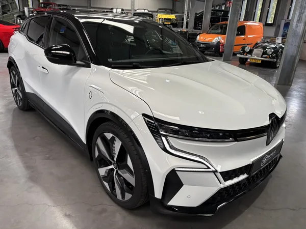 Renault Megane E-Tech EV40 TECHNO - Photo 1