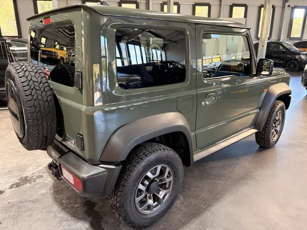 Suzuki Jimny 1.5 GLX allgrip 4 Places - Photo 2
