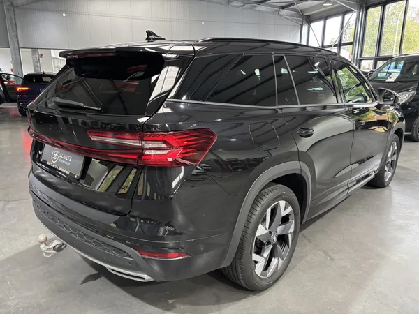 Skoda Kodiaq 2.0 TDI SPORT LINE 4x4 7Places - Photo 2
