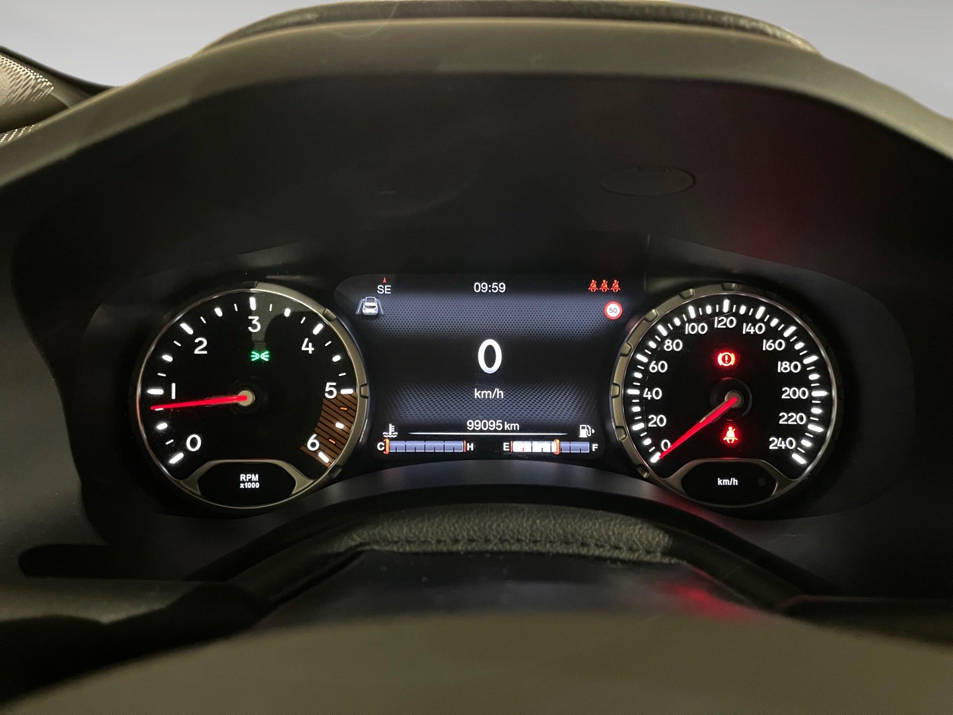 Jeep Renegade 1.6 MJD 130 4x2 MTX 80th - Photo 1
