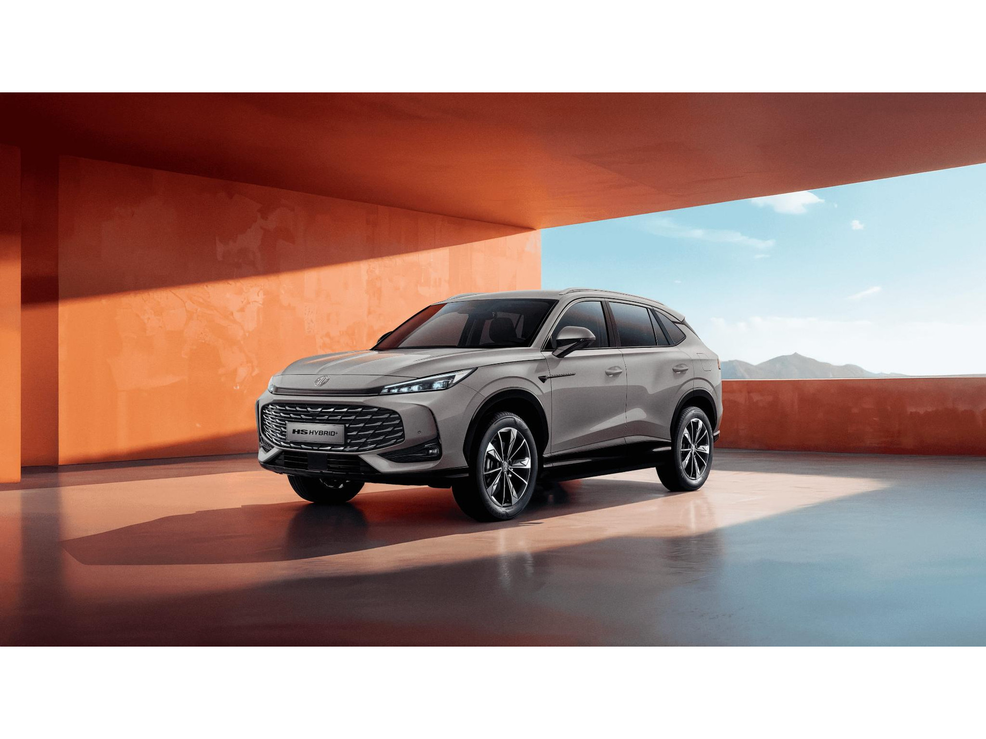 MG HS 1.5 Hybrid+ Luxury - Photo 1