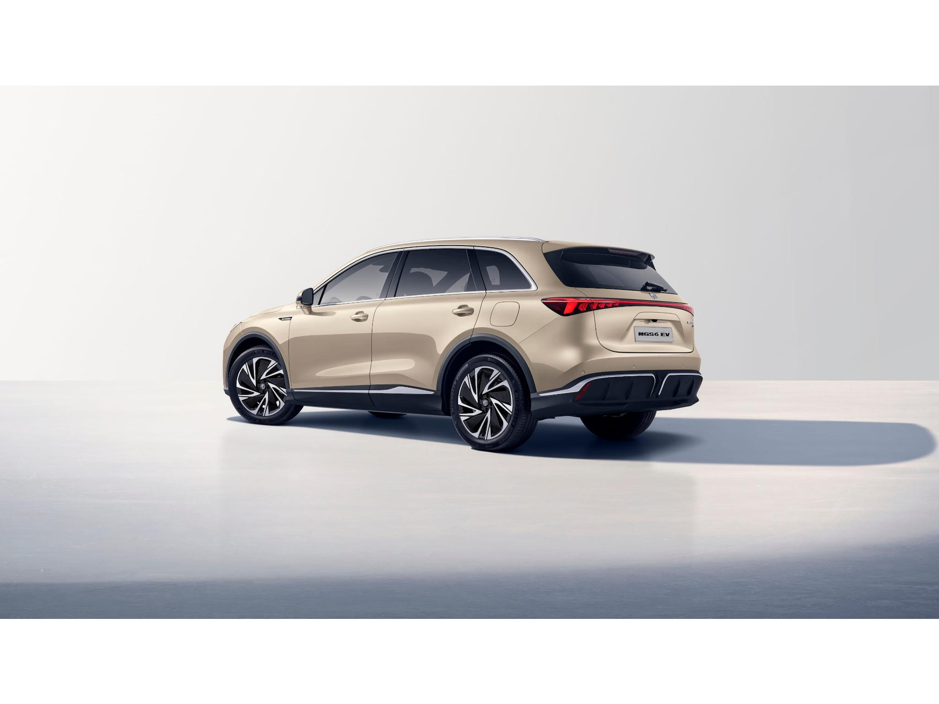 MG MGS6 EV 77 kWh Luxury Double Motor - Photo 1