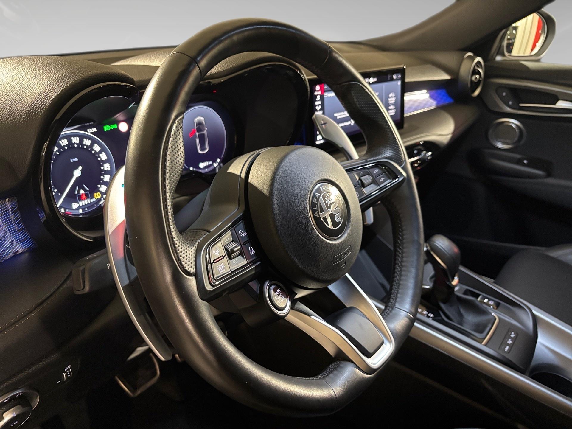 Alfa Romeo Tonale 1.3 Veloce - Photo 2