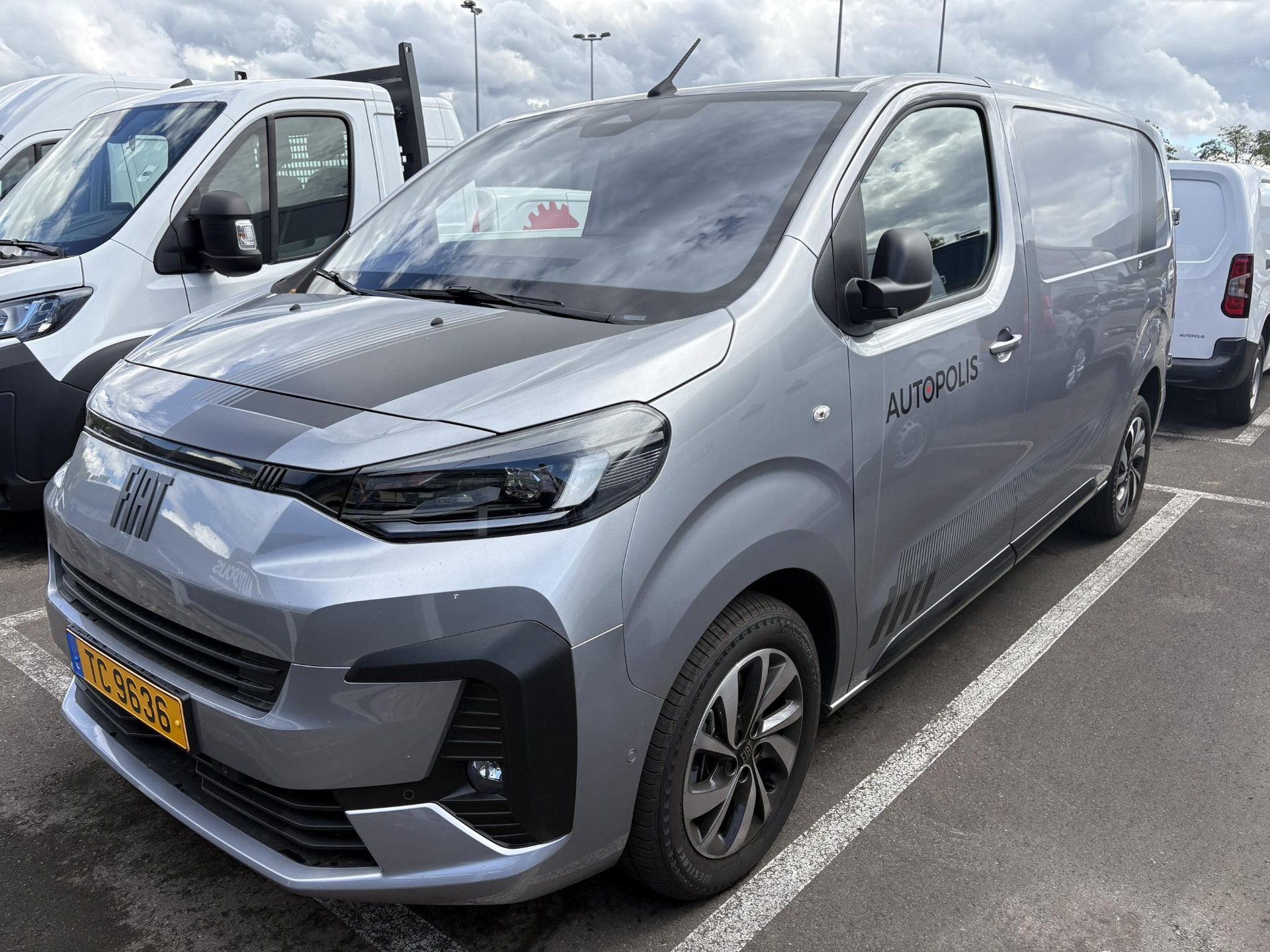 Fiat Scudo SCUDO VAN S-DESIGN 2.2 MJ AT 180 - Photo 1