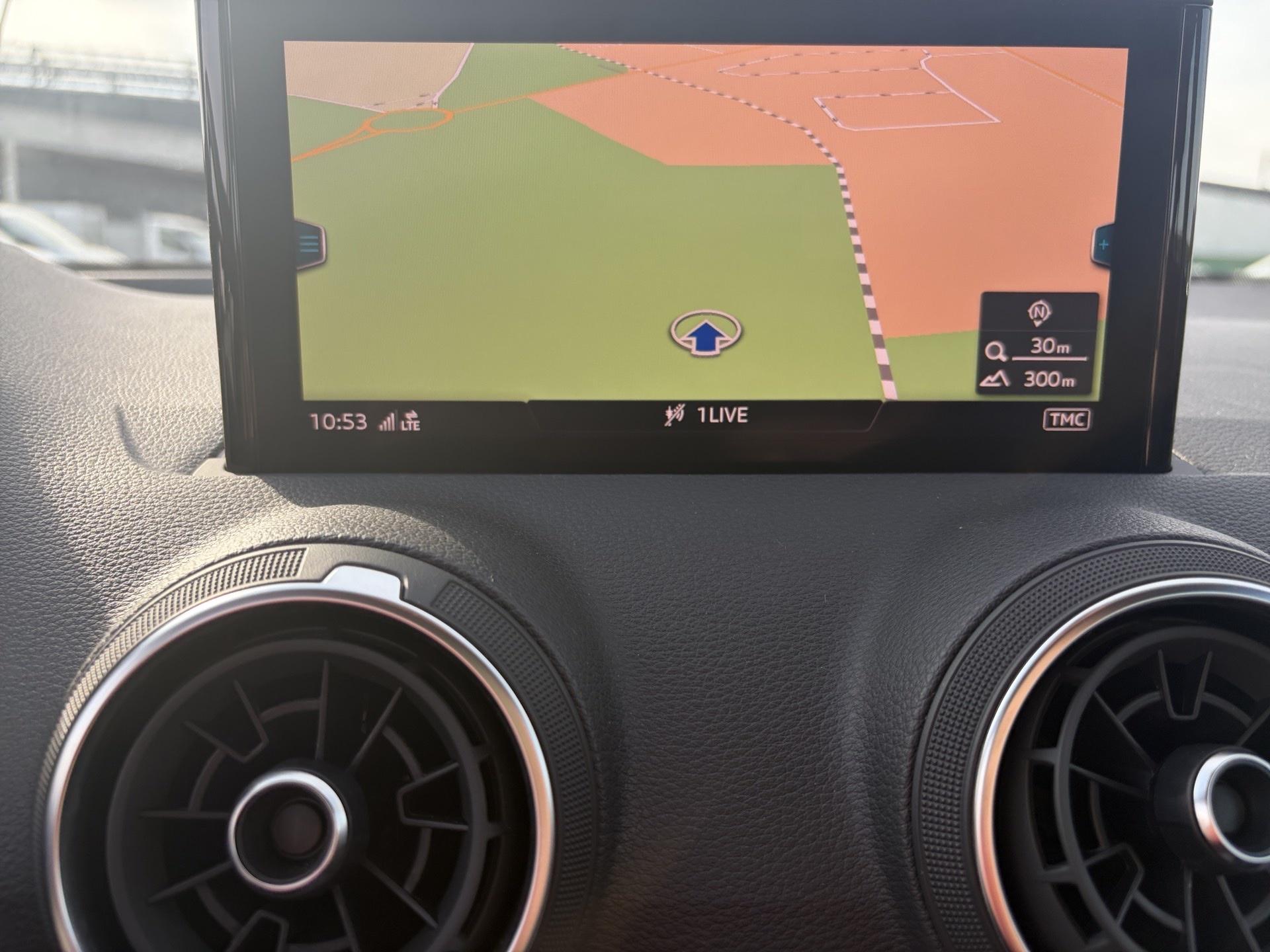 Audi Q2 30 TDI S tronic S Line - Photo 2