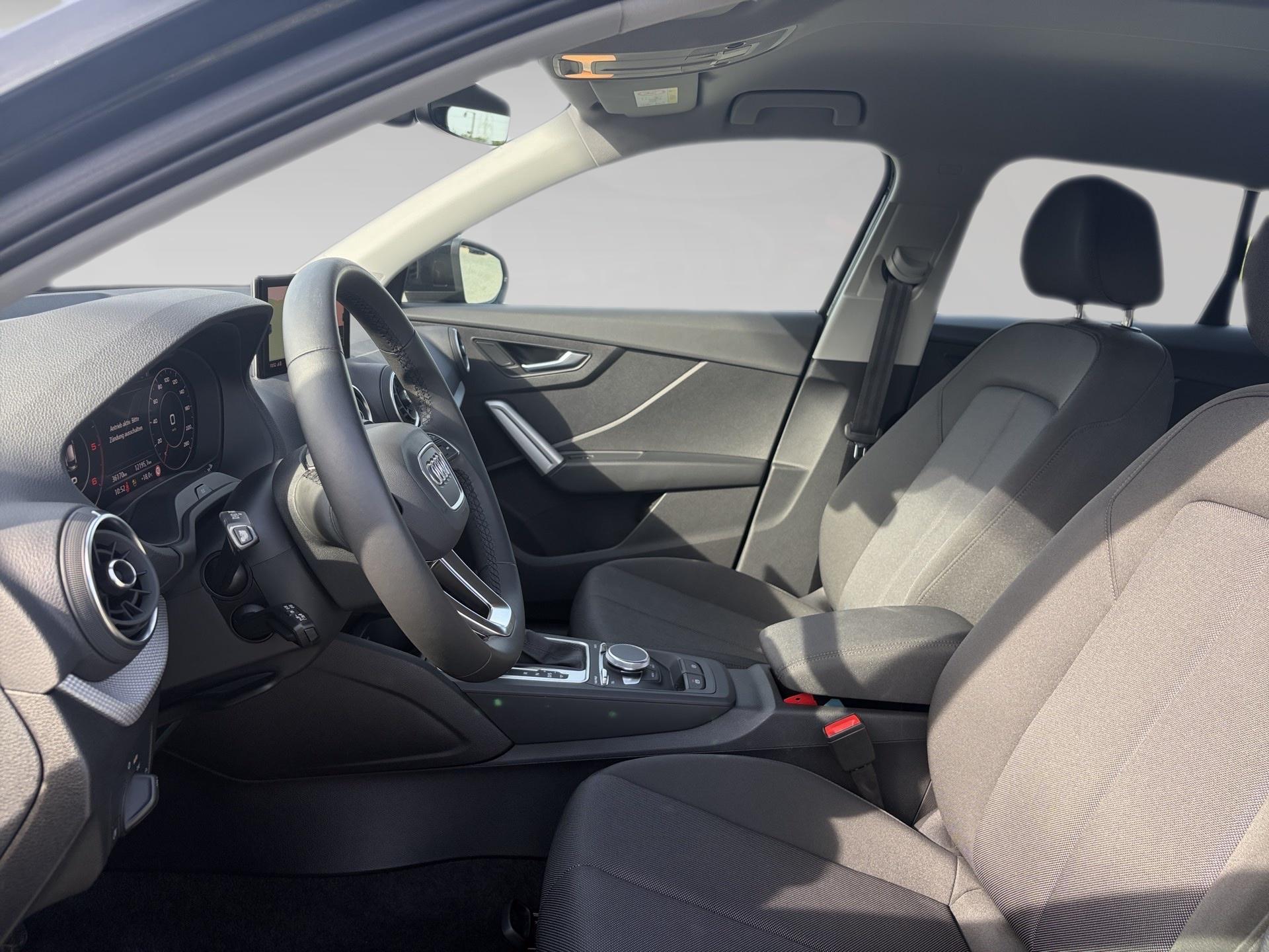 Audi Q2 30 TDI S tronic S Line - Photo 3
