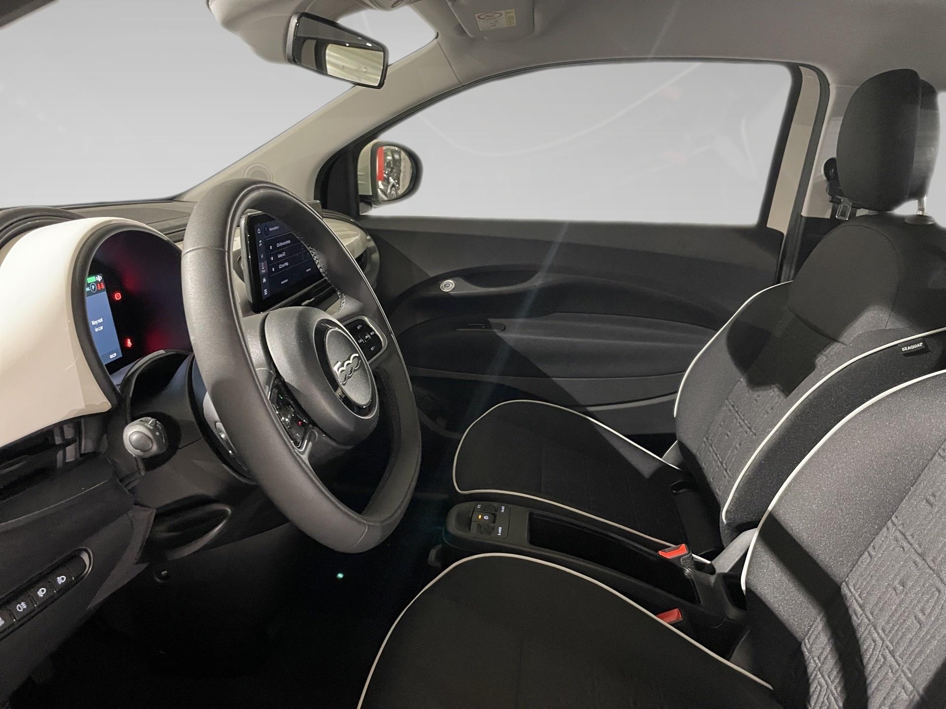 Fiat 500e 500e 42 kWh LIMO - Photo 2