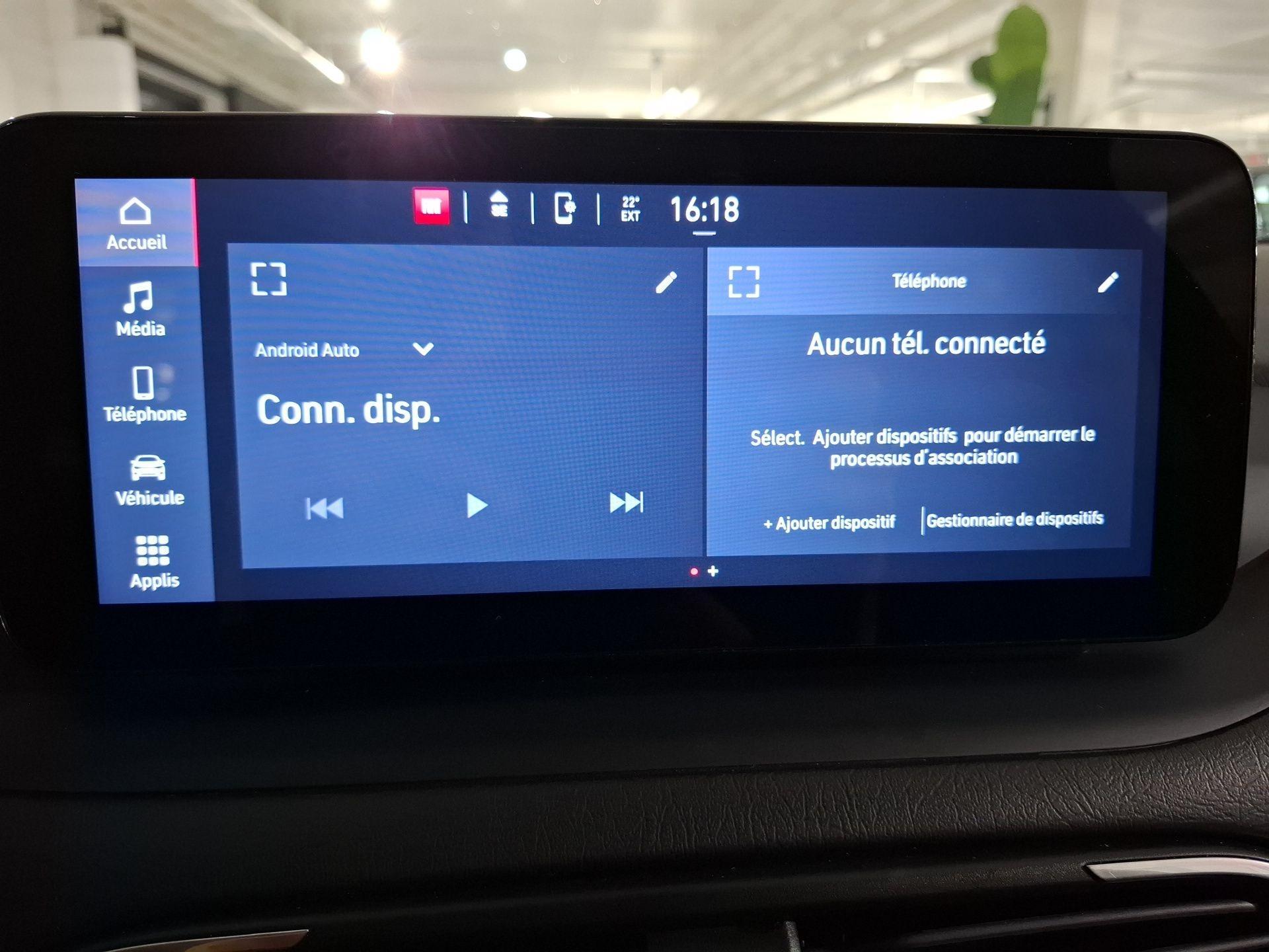 Fiat Tipo 1.5 HYBRID CROSS - Photo 1