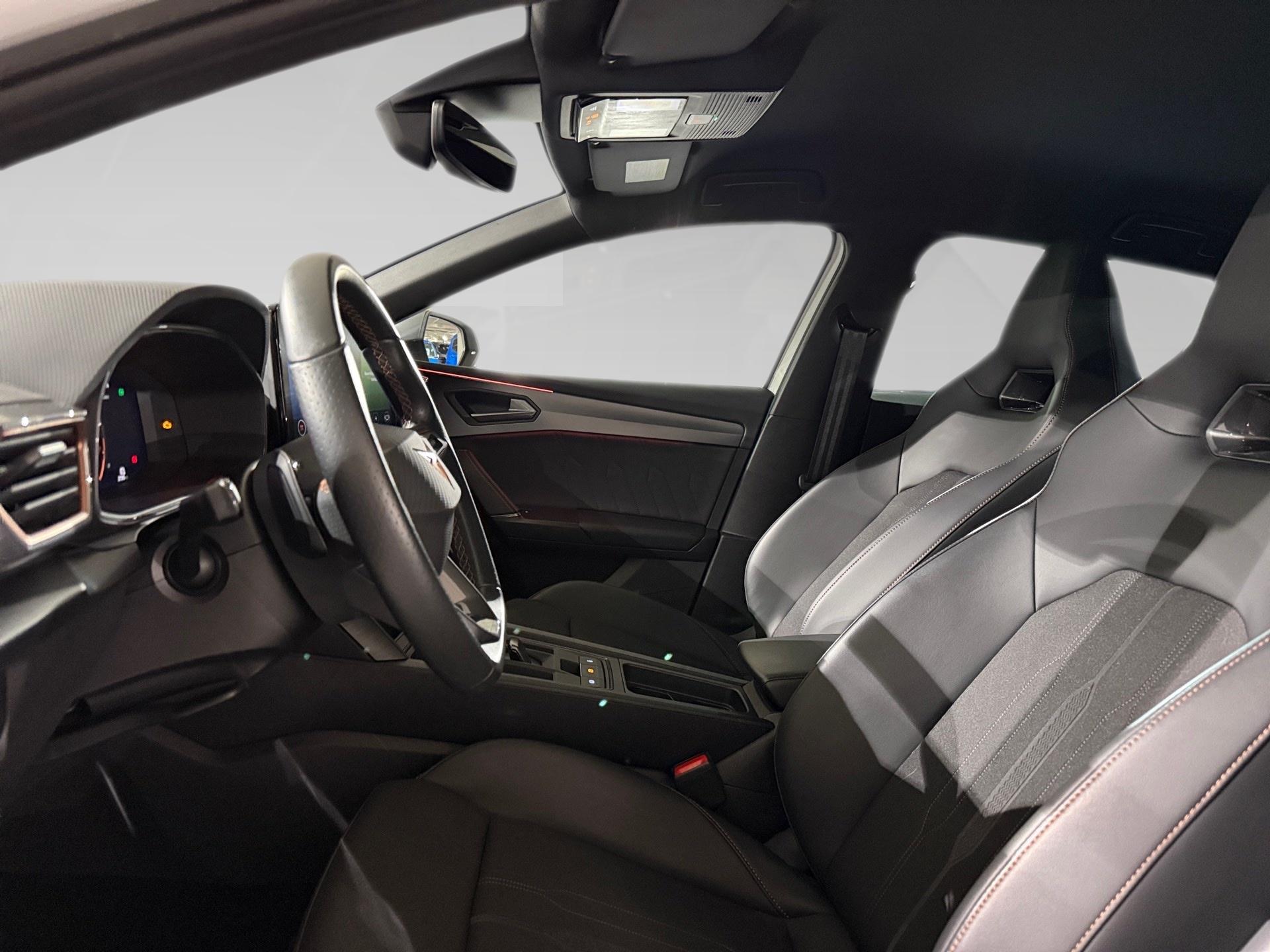 Cupra Leon 2.0 TSI EVO 221kW VZ DSG - Photo 1