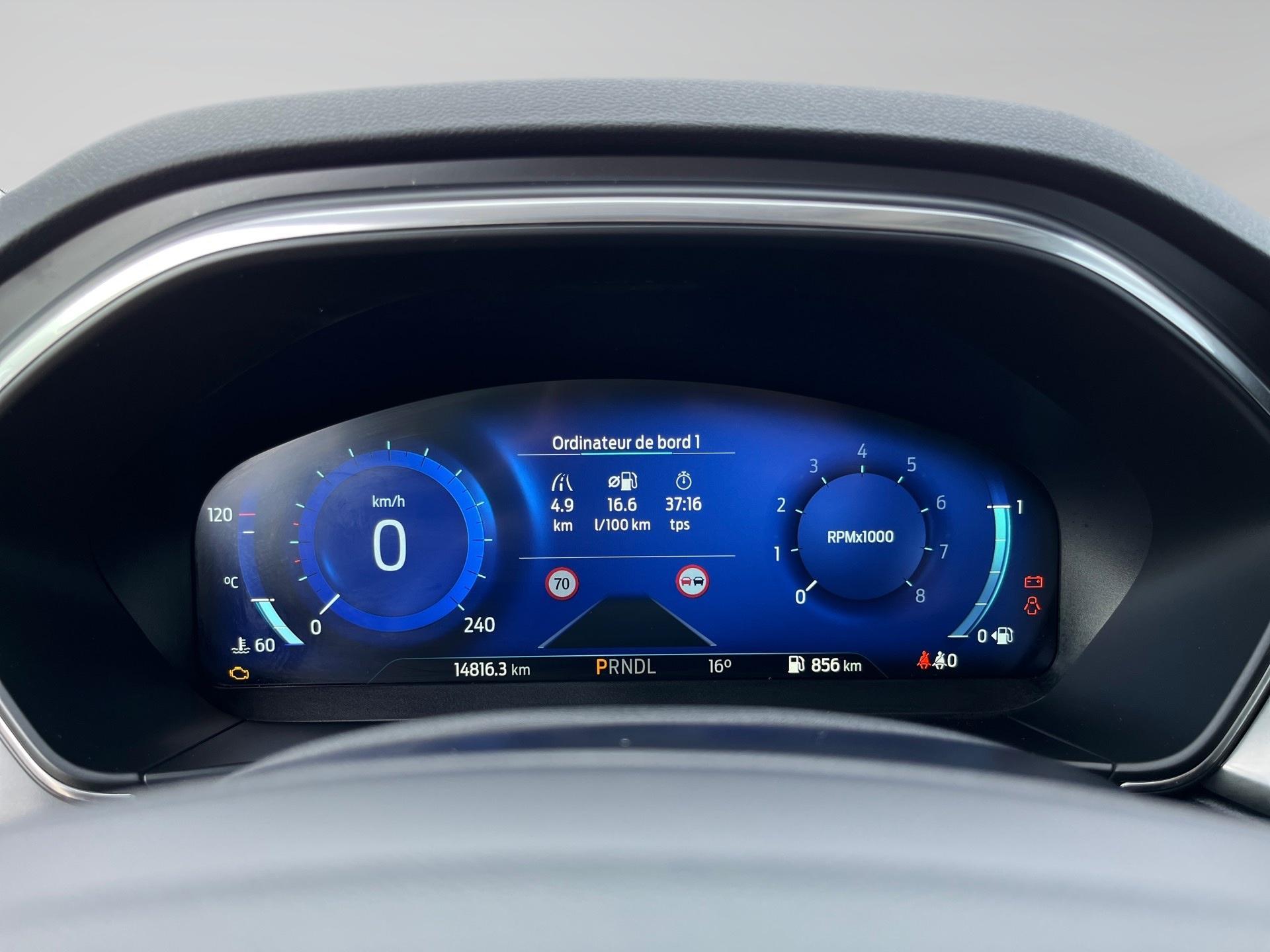 Ford Focus Titanium X - Photo 2