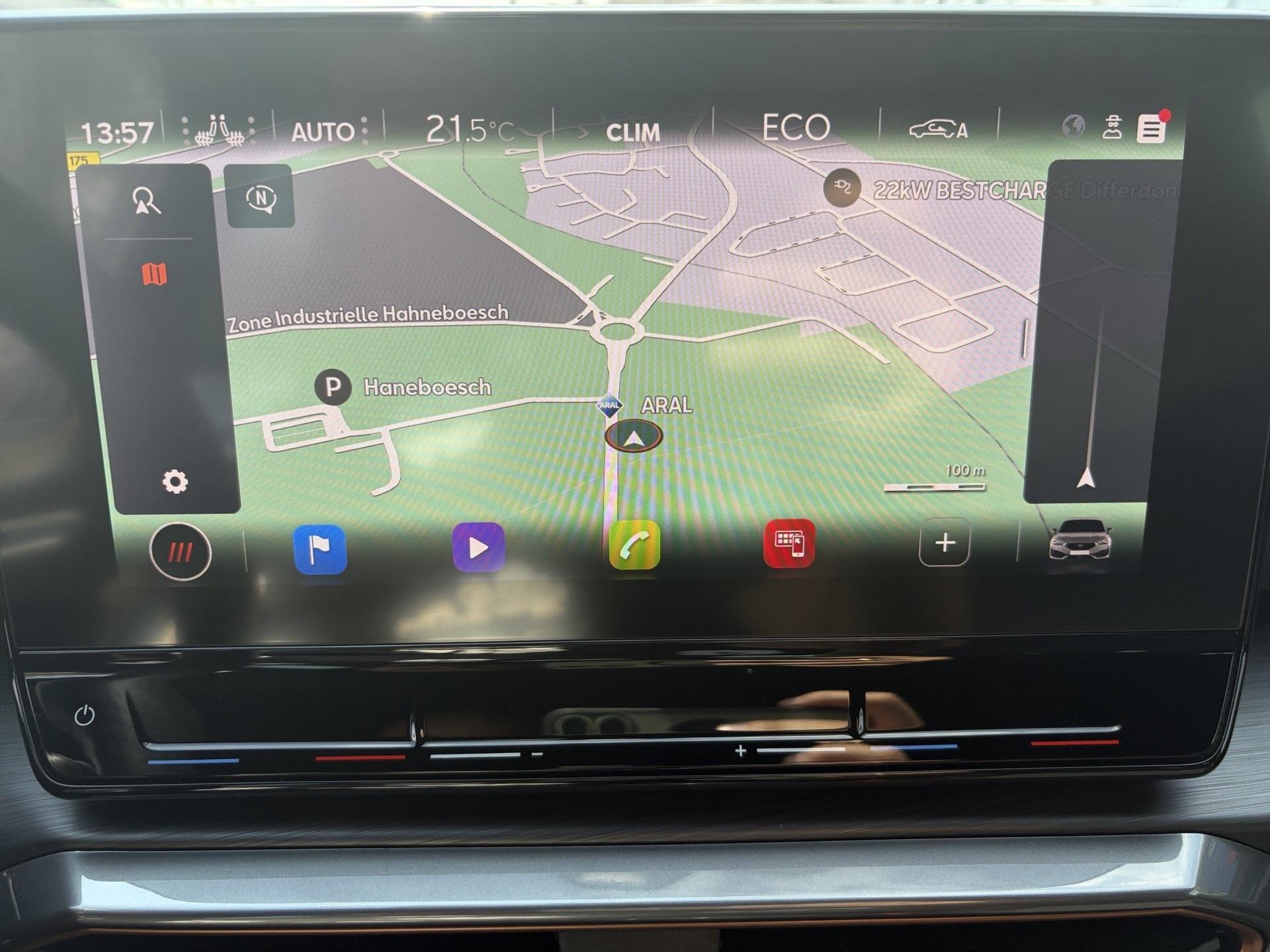 Cupra Leon 2.0 TSI 180kW VZ DSG - Photo 2