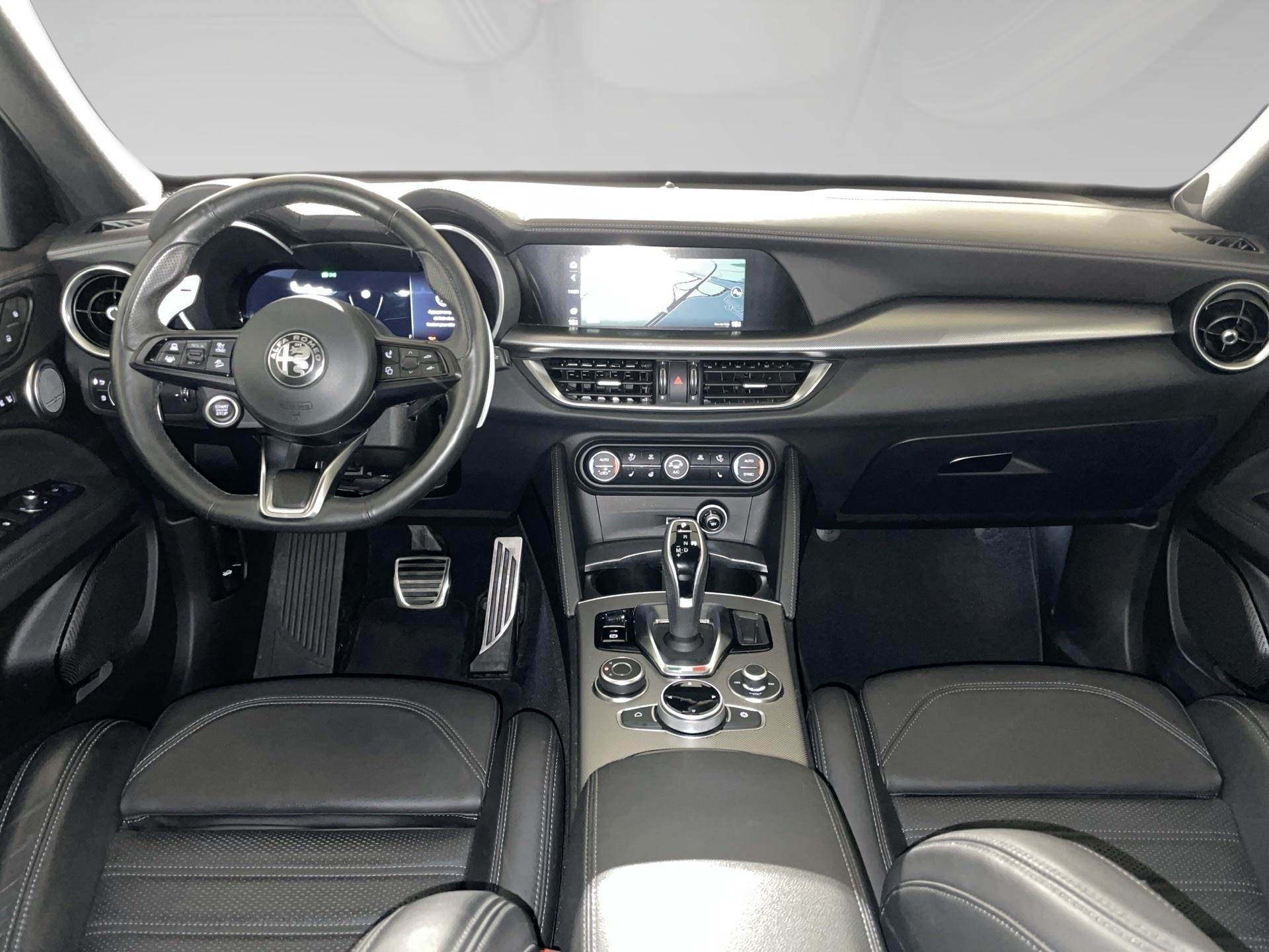 Alfa Romeo Stelvio 2.2 Diesel 154kW Veloce AT8-Q4 - Photo 3