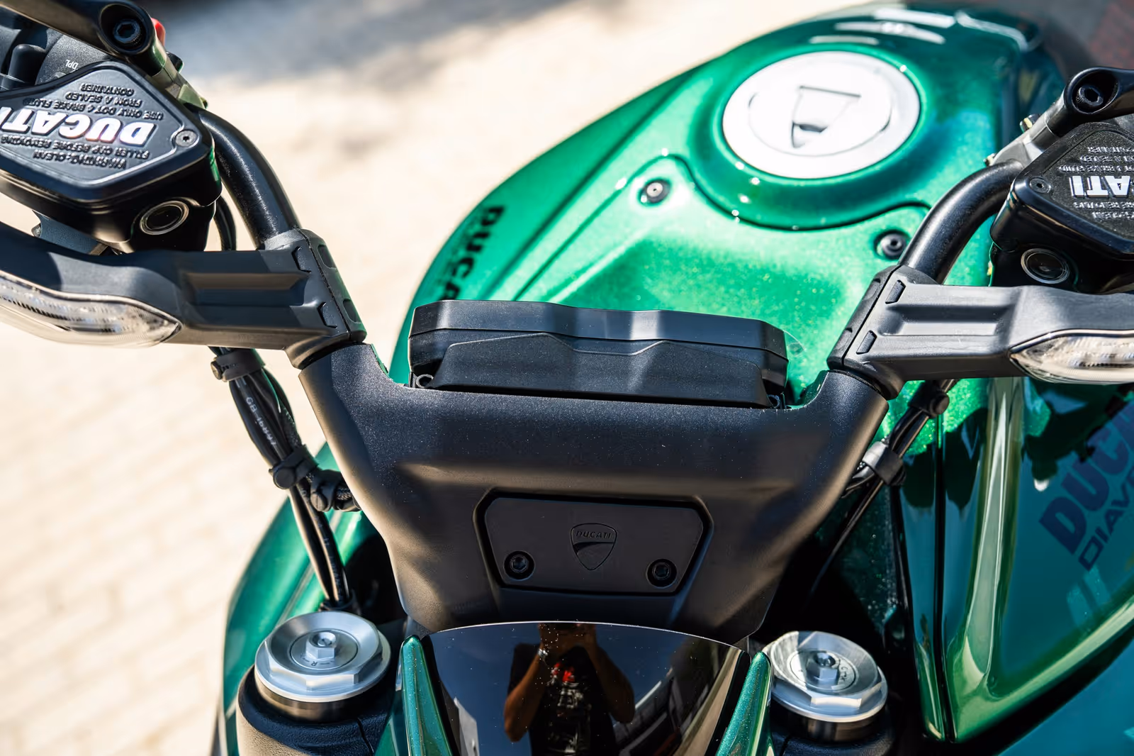 Ducati Diavel Diavel for Bentley - Photo 1