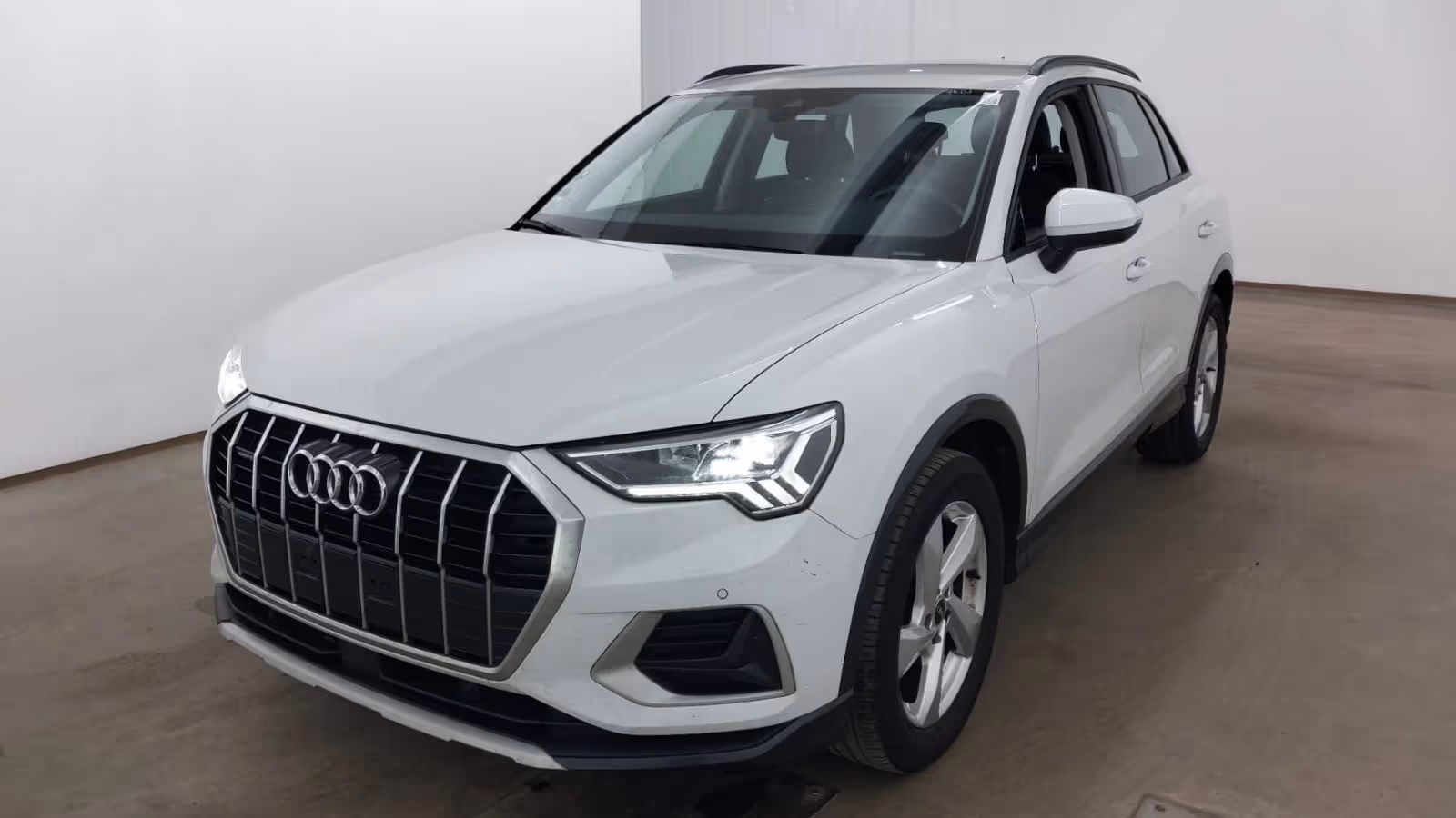 Audi Q3 - Photo 1