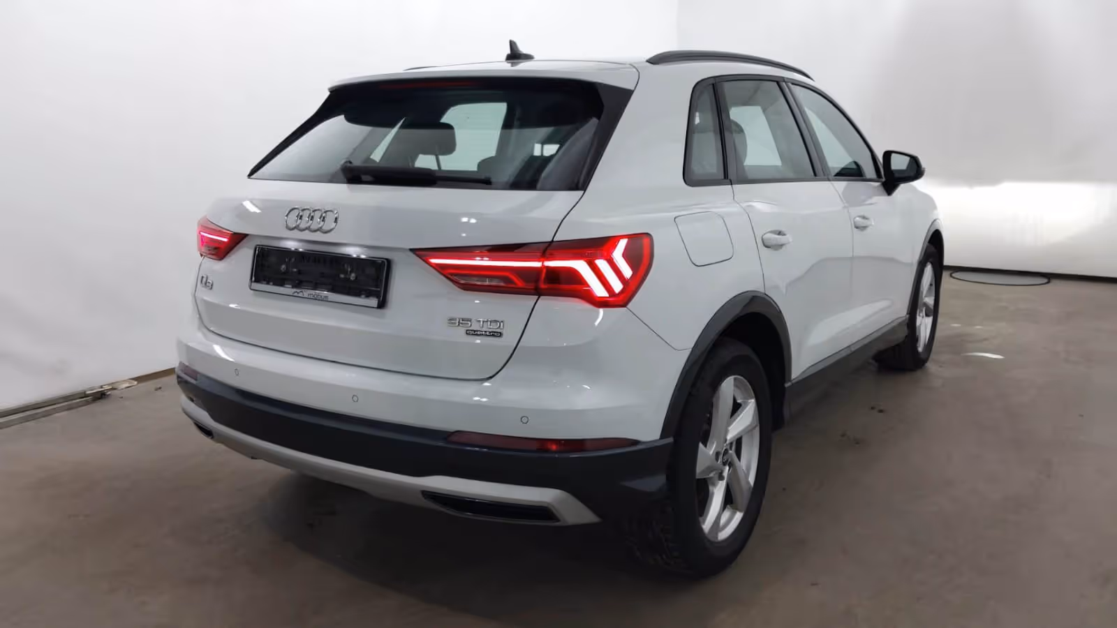 Audi Q3 - Photo 1