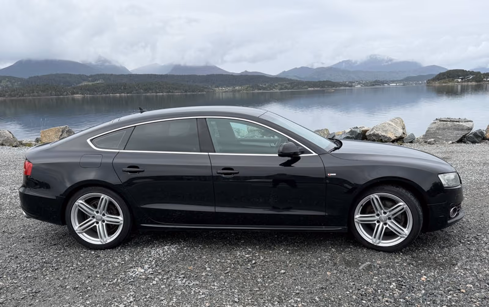 Audi A5 - Photo 1