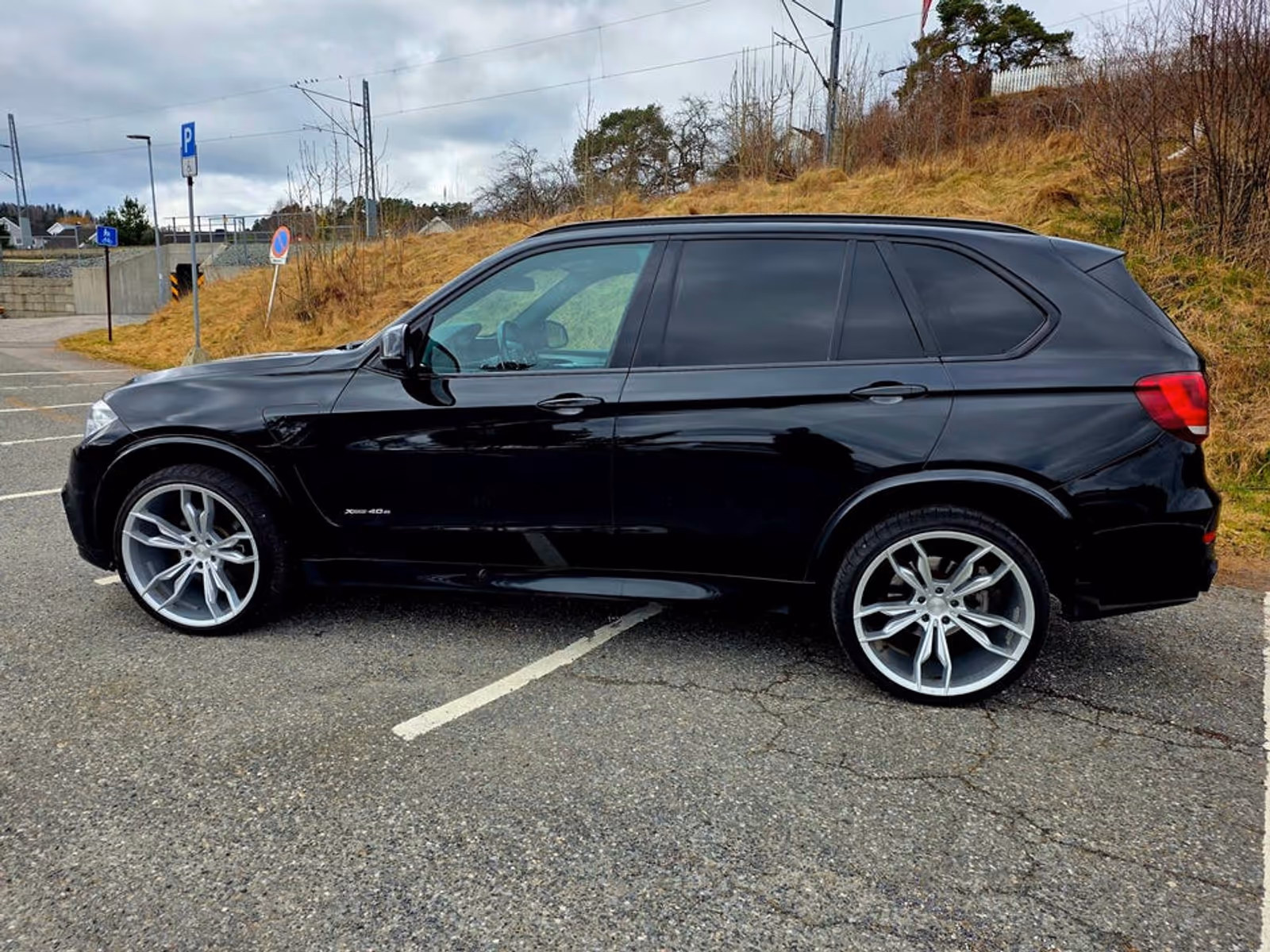 BMW X5 - Photo 1