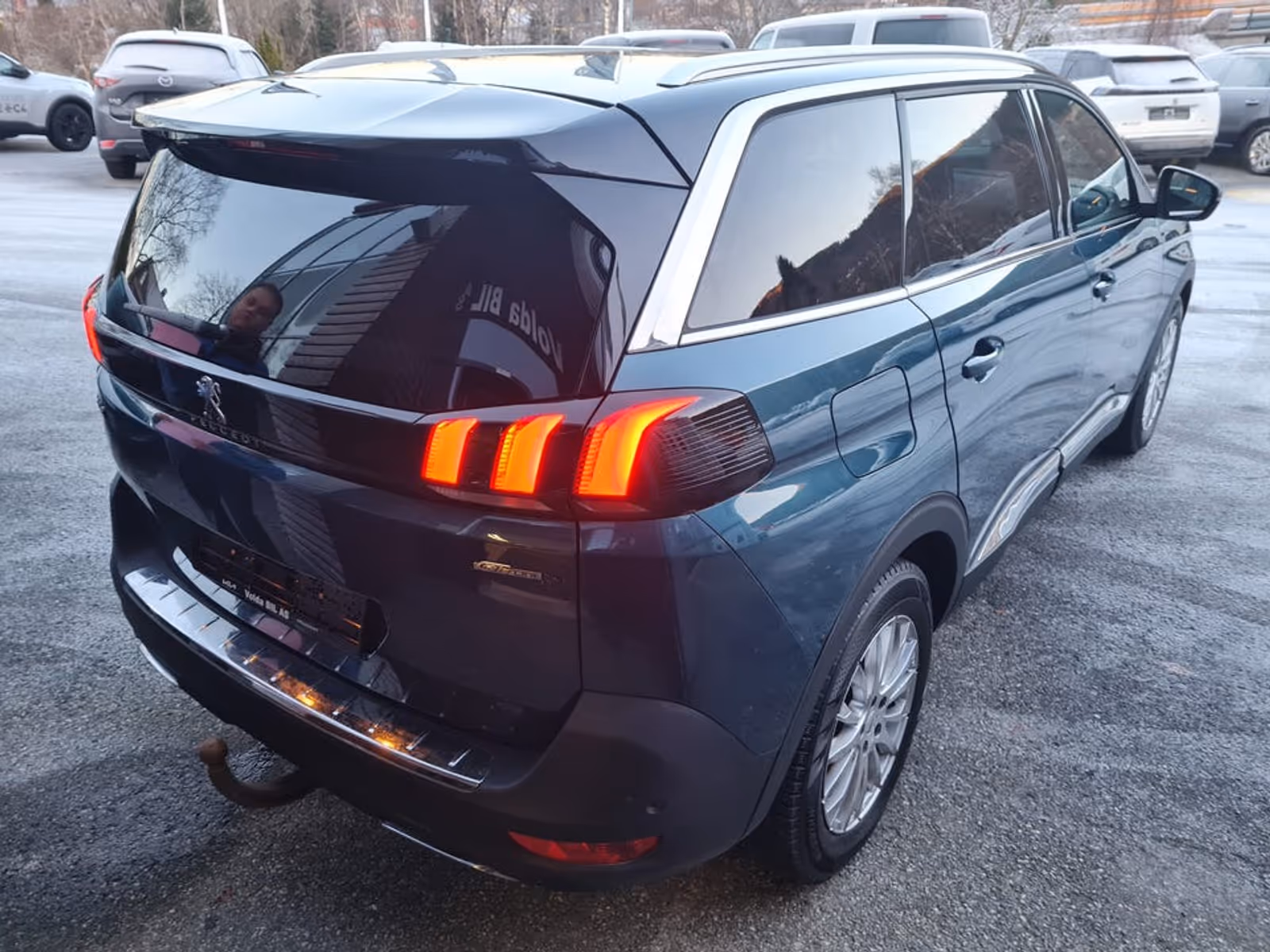 Peugeot 5008 - Photo 1
