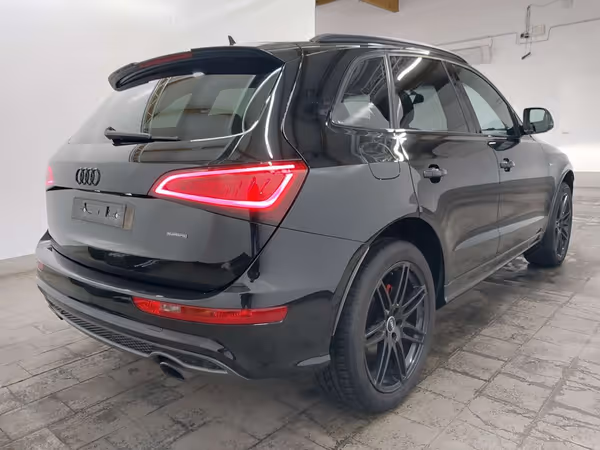 Audi Q5 - Photo 3