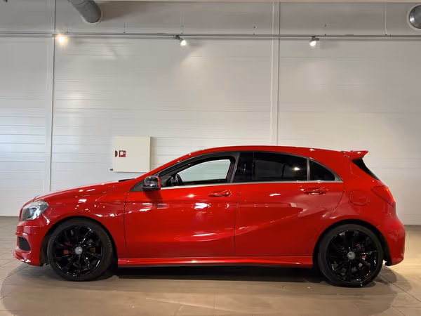 Mercedes-Benz A 200 - Photo 1