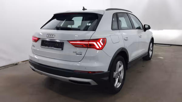 Audi Q3 - Photo 2