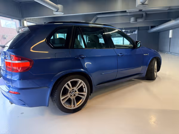 BMW X5 - Photo 2