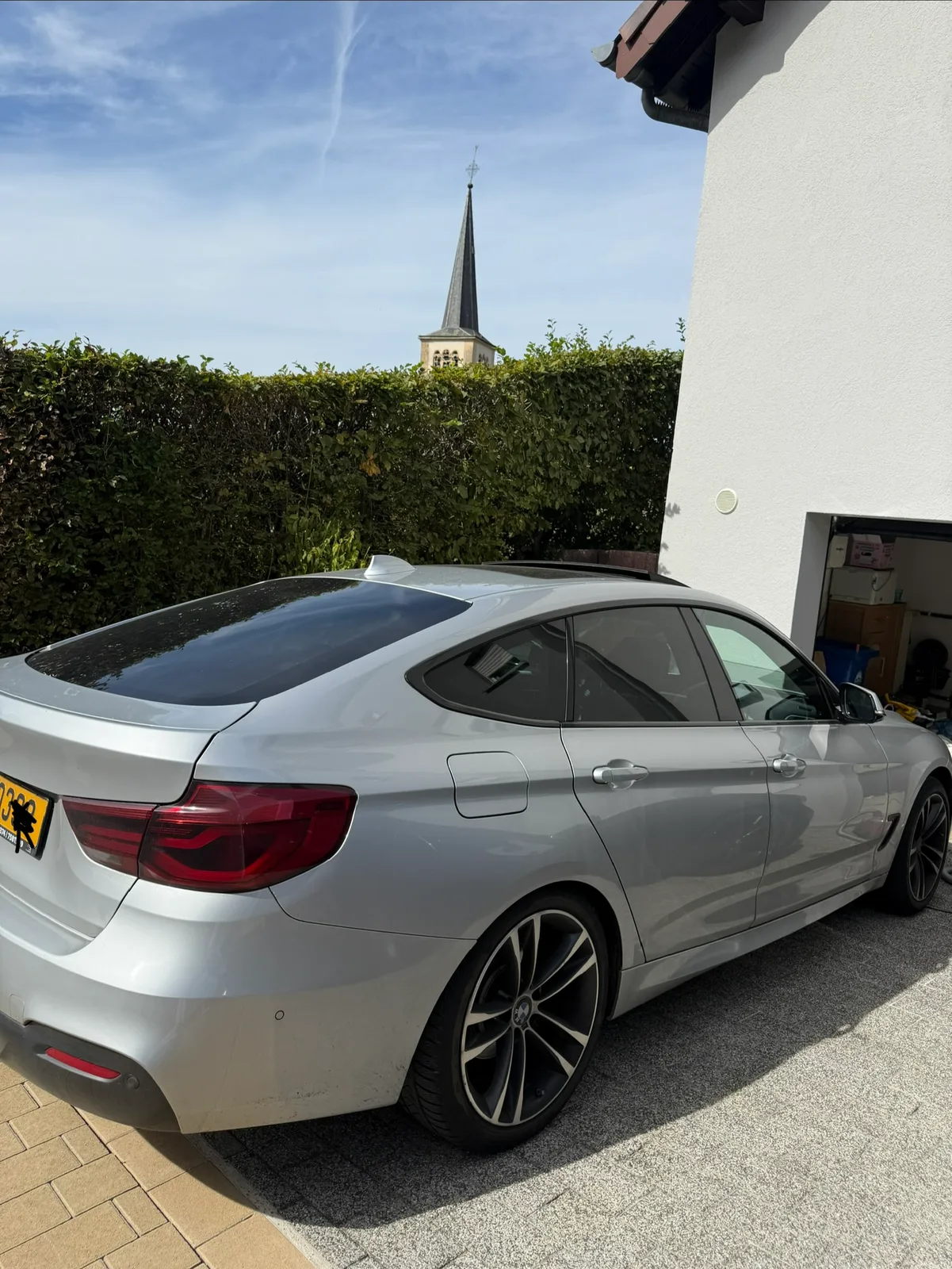 BMW 330 M Edition - Photo 1