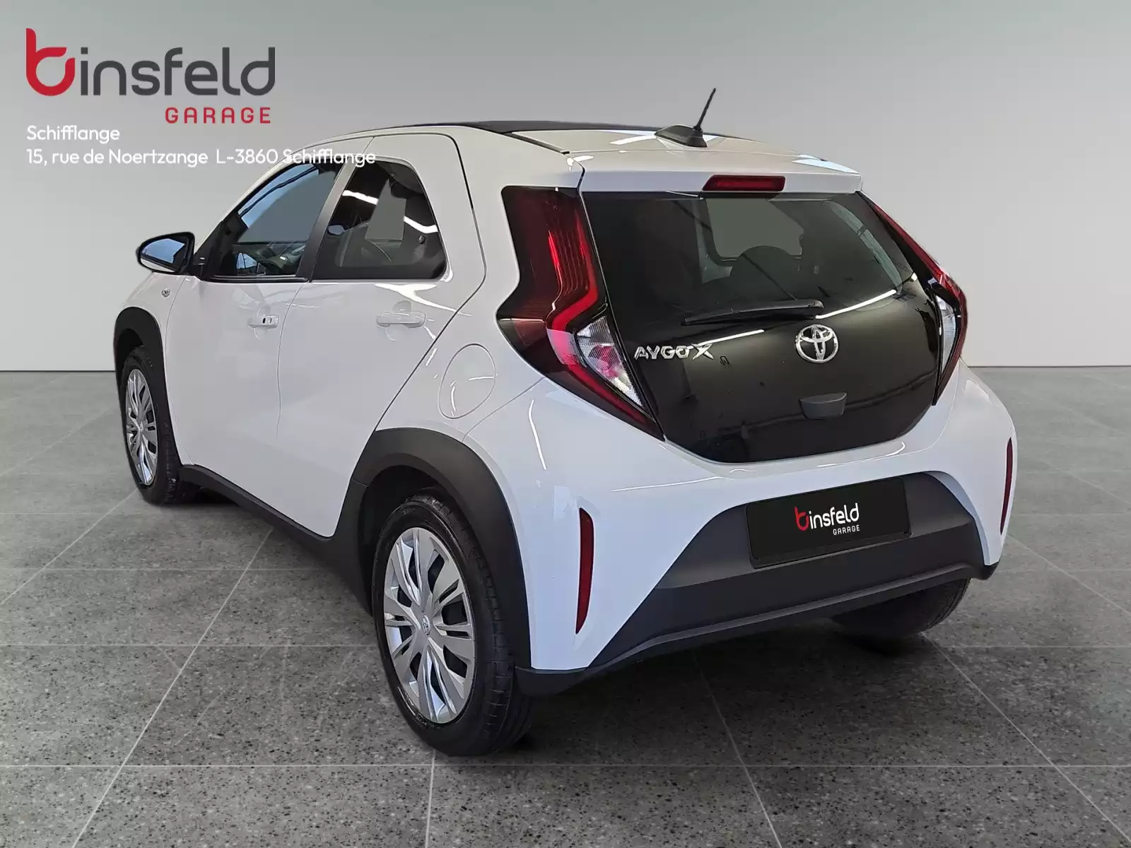 Toyota Aygo X 1.0i VVT-i X play Air - Photo 1