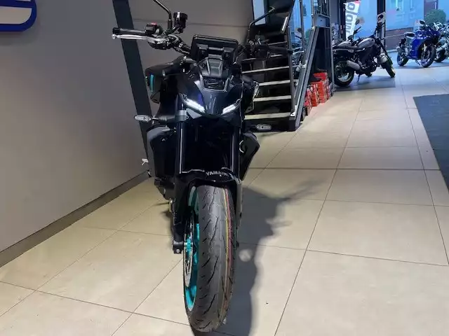 Yamaha MT-09 Y-AMT - Photo 1