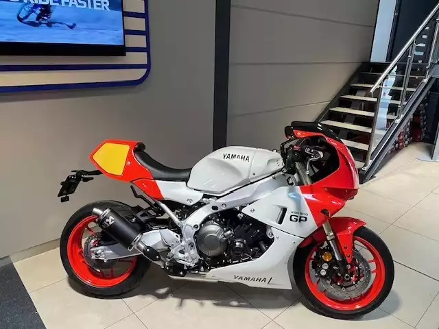 Yamaha XSR 900 GP - Photo 1