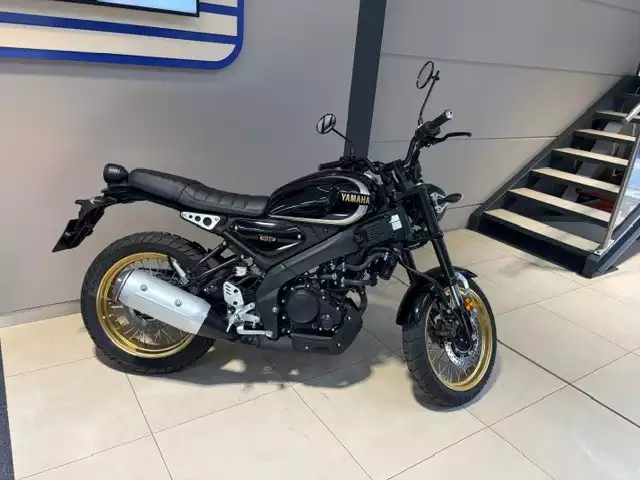Yamaha XSR 125 - Photo 1