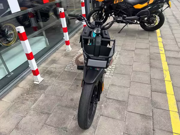 Yamaha Booster (Permis AM) 45KM/H - Photo 2