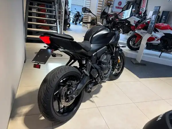 Yamaha MT-07 Y-AMT 35 kw - Photo 3