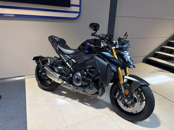 Suzuki GSX-S 1000 - Photo 2