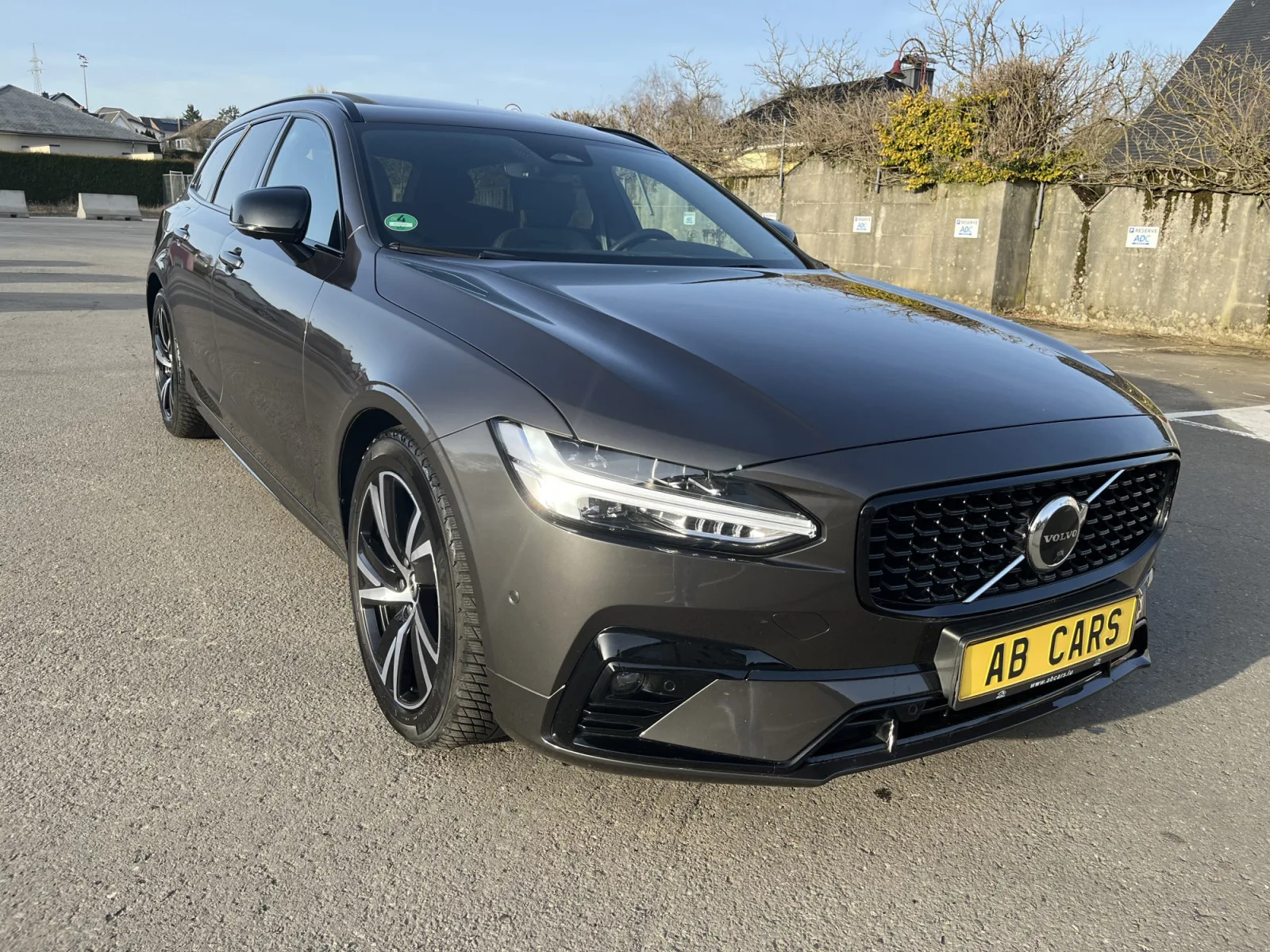 Volvo V90 B4 D 4x4 Geartronic R-Design Pano - Photo 1