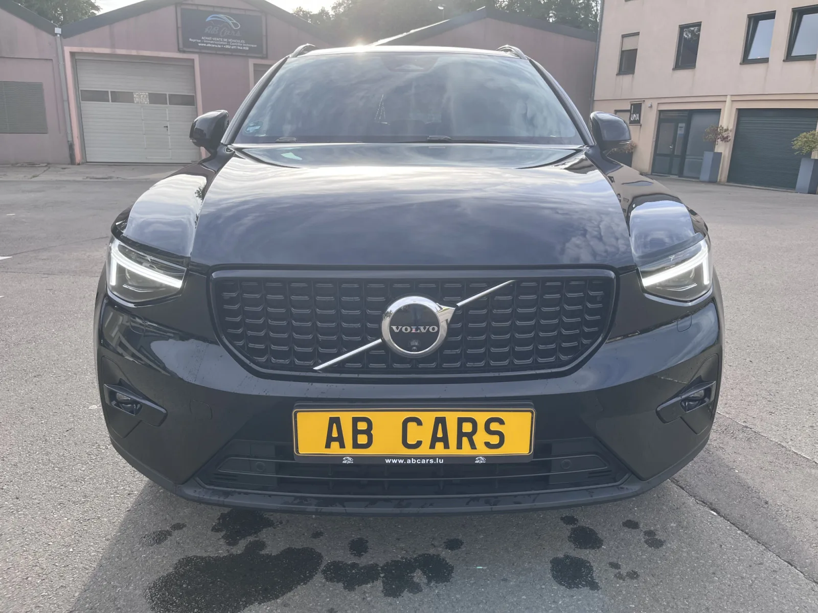 Volvo XC40 B3 Plus Dark DCT - Photo 1